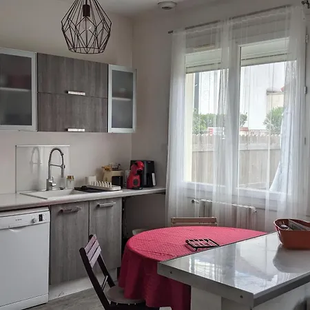 Vakantiehuis Maison Cosy Avec Jardinet *